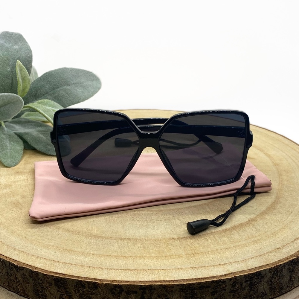 Fashion Sunglasses Black/Black - Picture 10 of 11